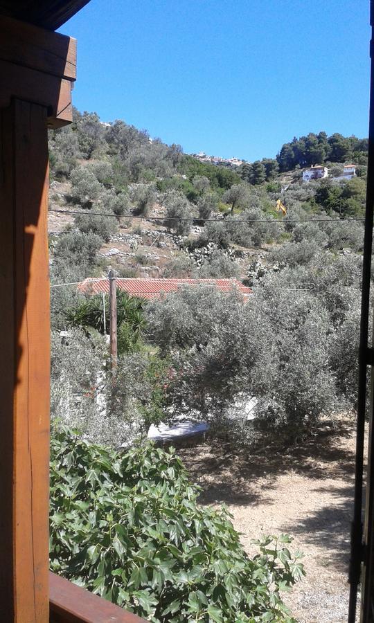 Ferienwohnung Megalos Mourtias Alónnisos Exterior foto